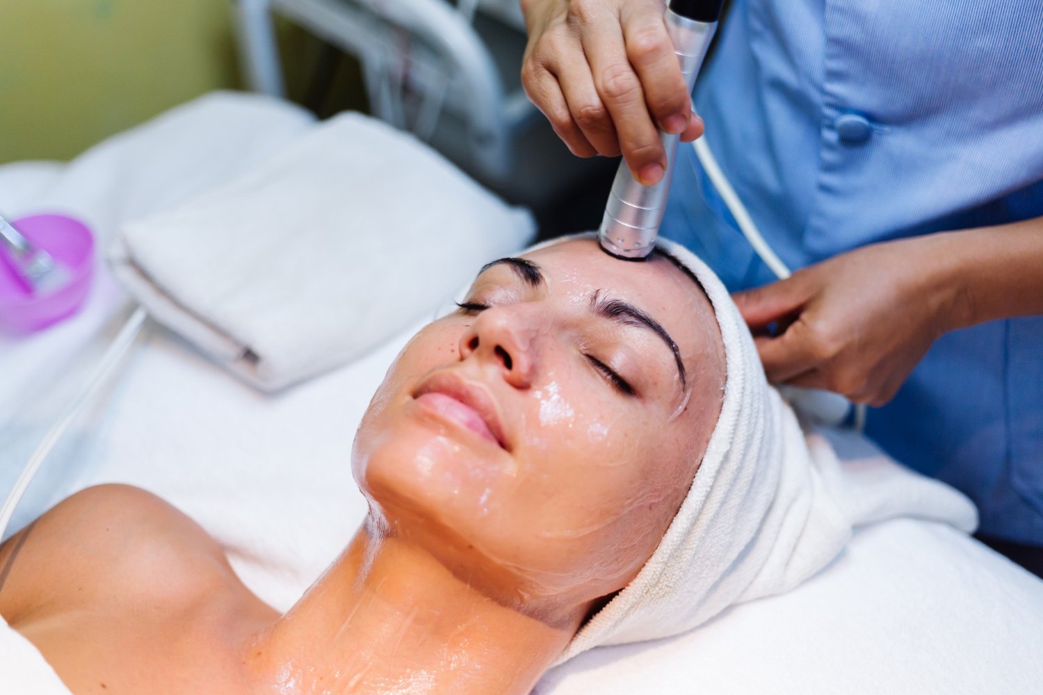 Hydrafacial