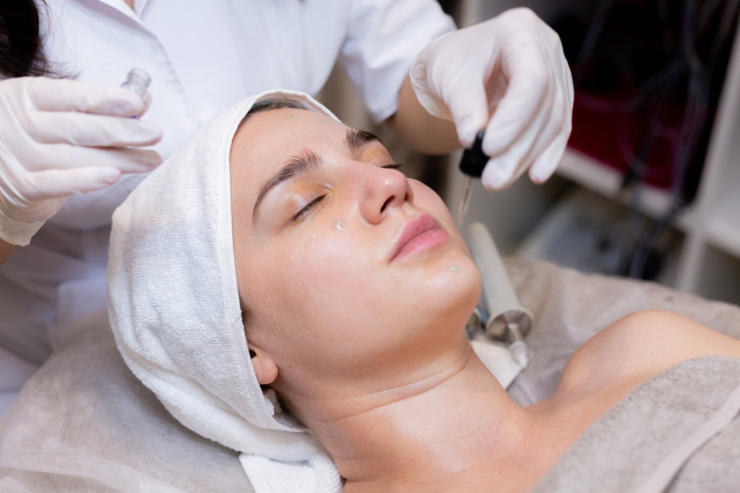 Skincare Treatment In Delhi